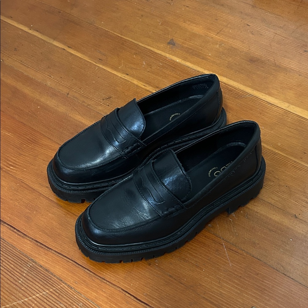 Aldo Leather Woman Platform Slip-On Loafers